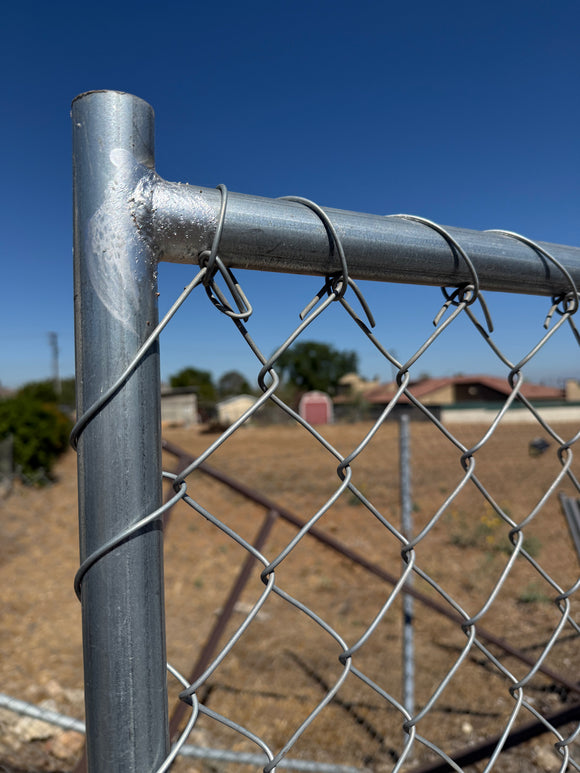 Free Standing 6′ x 12′ Temporary Chain Link Fence Panel | For Sale